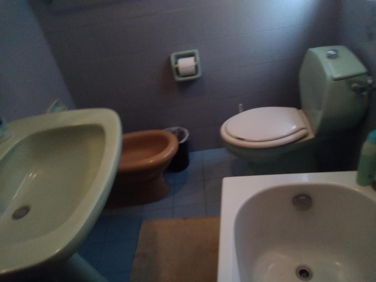 Room In Guest Room - Single Room With Shared Bathroom Taormina Exterior foto